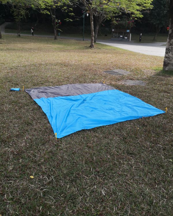 RAY NIGEL Beach Blanket, Sandproof Beach Mat, Compact and Lightweight, Perfect for Travel, Camping, Hiking For Cheap