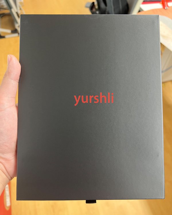 yurshli Earbuds Wired with MicrophoneNoise Isolating in-Ear Headphones, Powerful Heavy Bass For Cheap