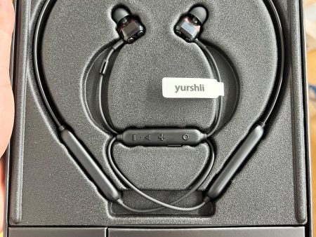 yurshli Earbuds Wired with MicrophoneNoise Isolating in-Ear Headphones, Powerful Heavy Bass For Cheap