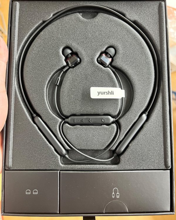 yurshli Earbuds Wired with MicrophoneNoise Isolating in-Ear Headphones, Powerful Heavy Bass For Cheap